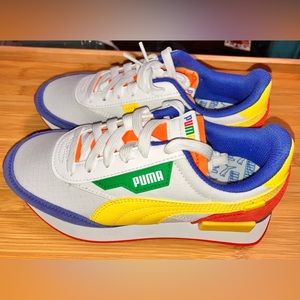 Puma Future Rider tennis shoes
